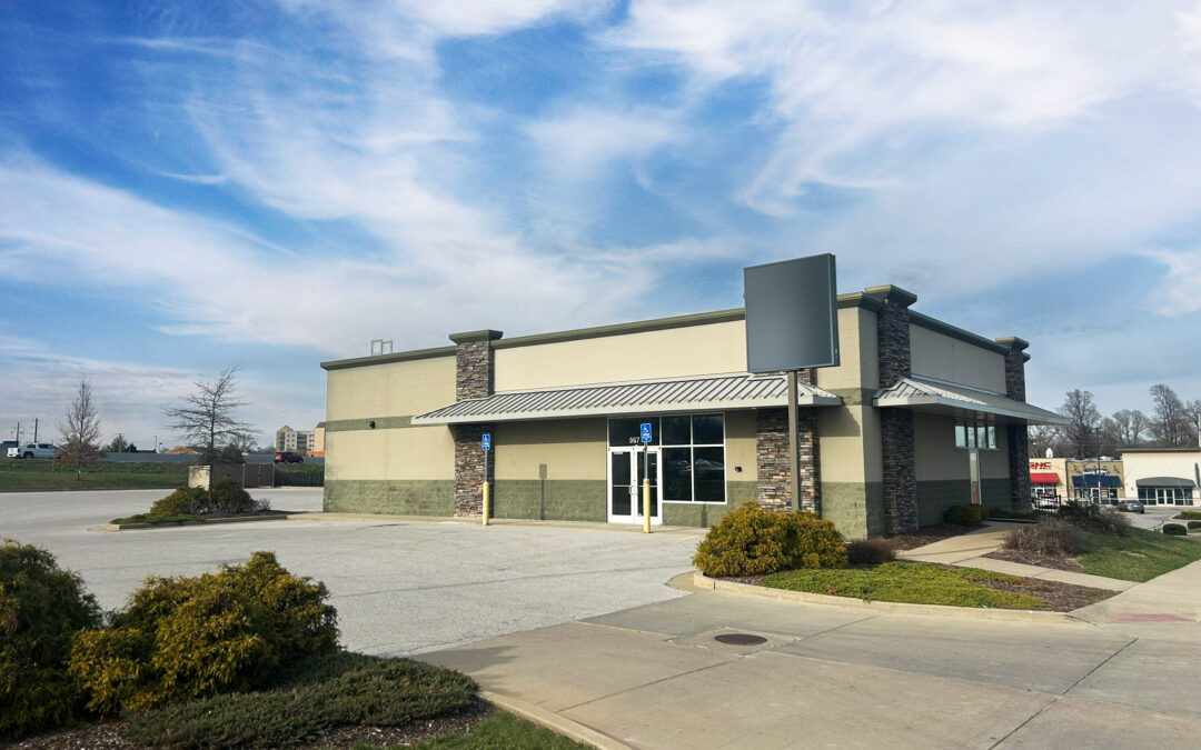 967 NORTHWEST PLAZA DRIVE