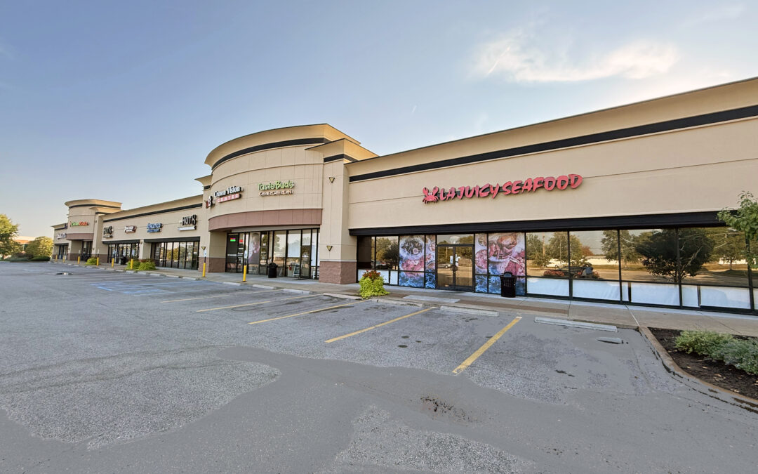 Winding Woods Shopping Center