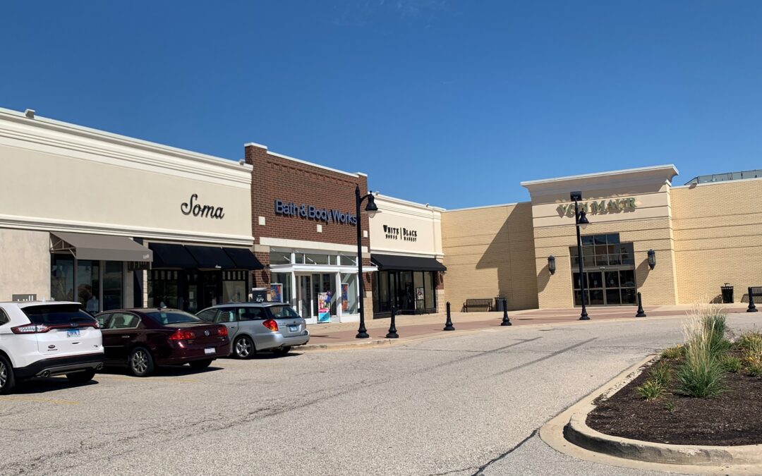 SHOPPES AT COLLEGE HILLS