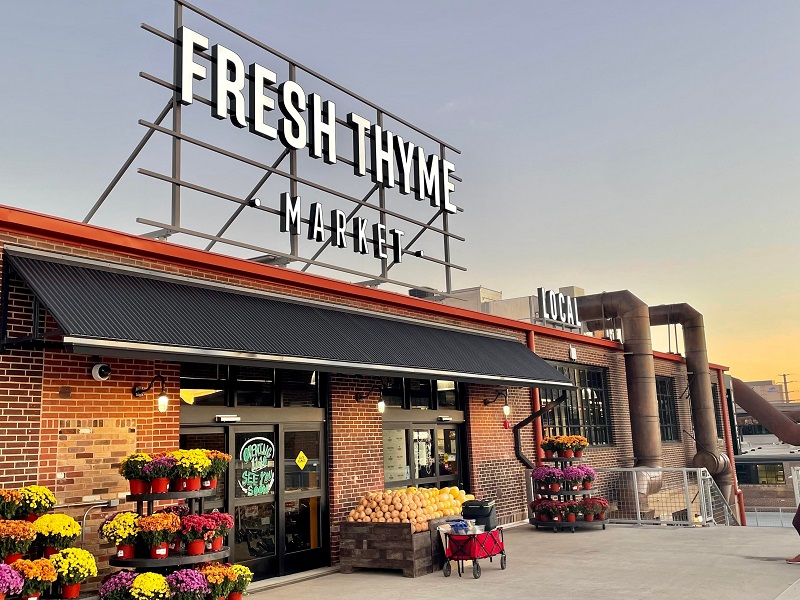 5 things to know about the new Fresh Thyme grocery store at City Foundry STL