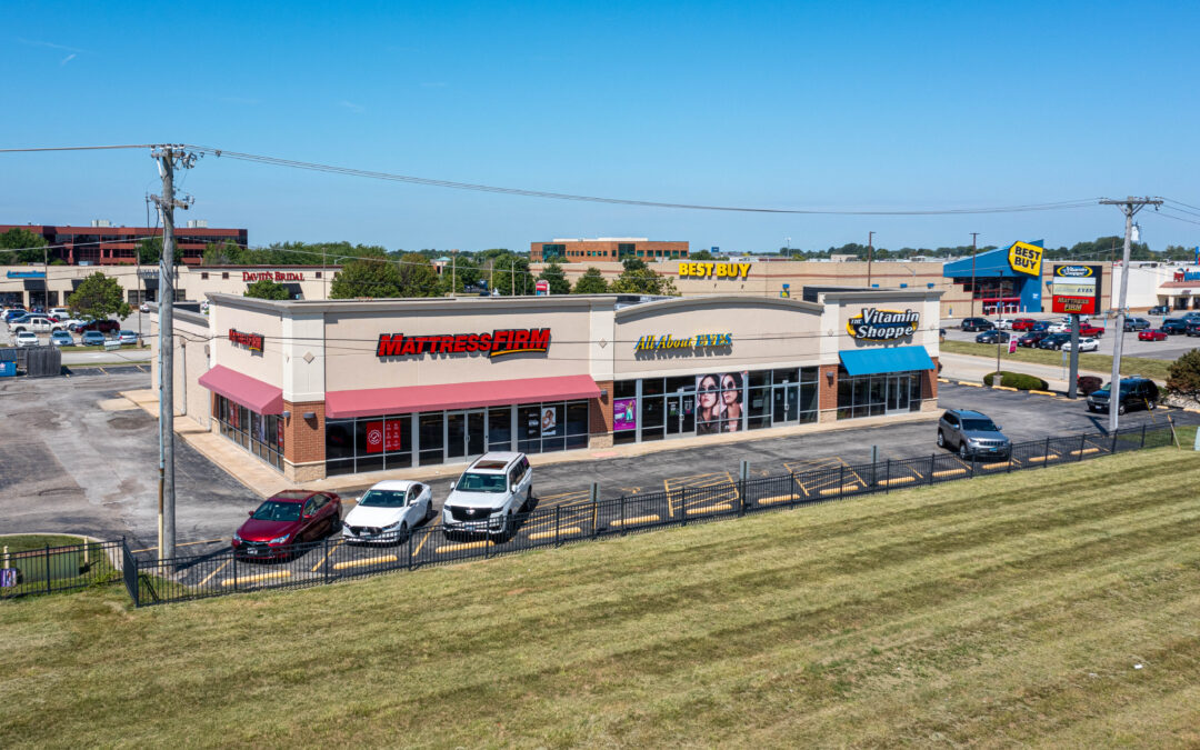 2800 SOUTHWEST PLAZA DR